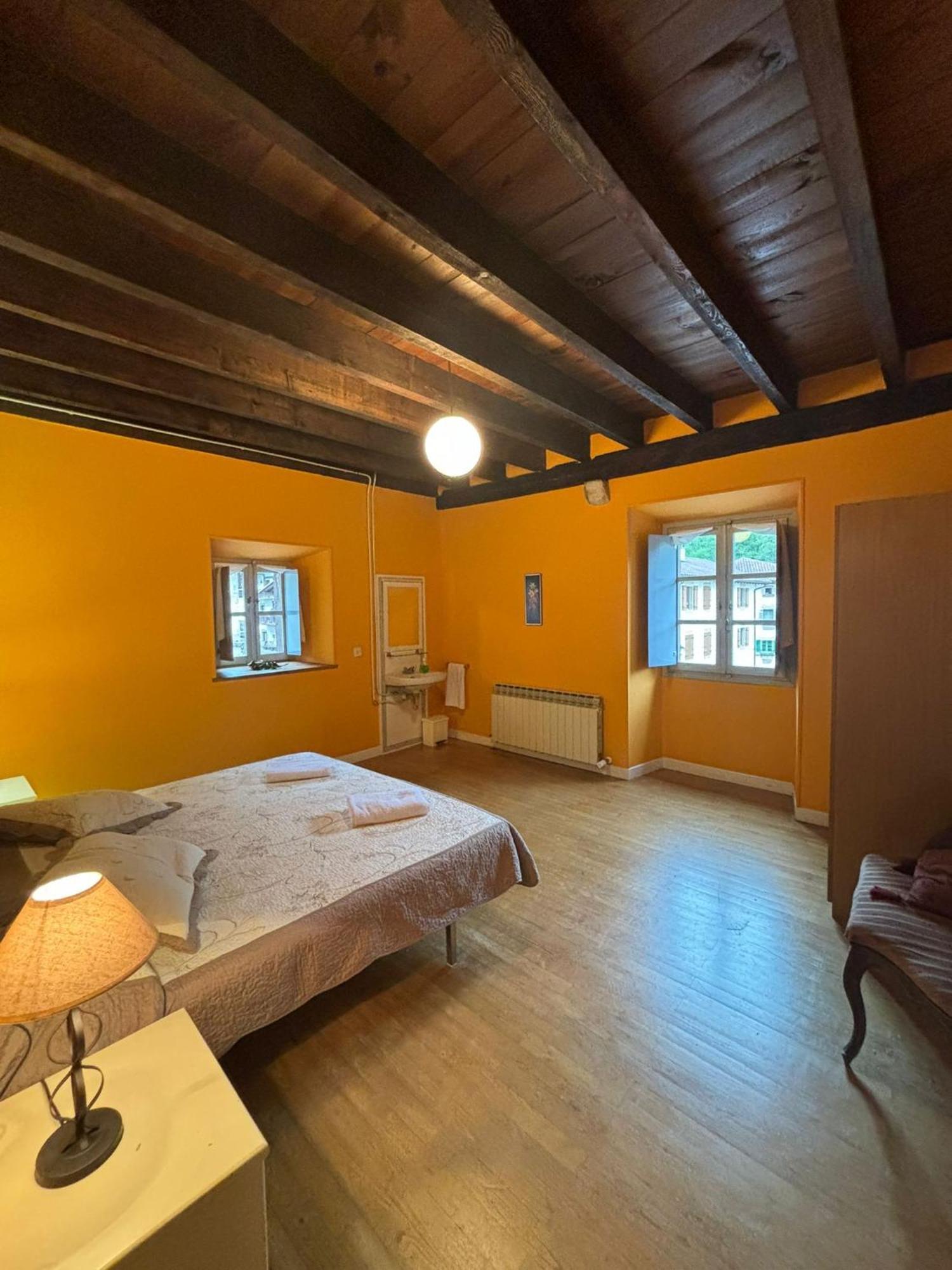 Zubietako Ostatua Hotell Rum bild